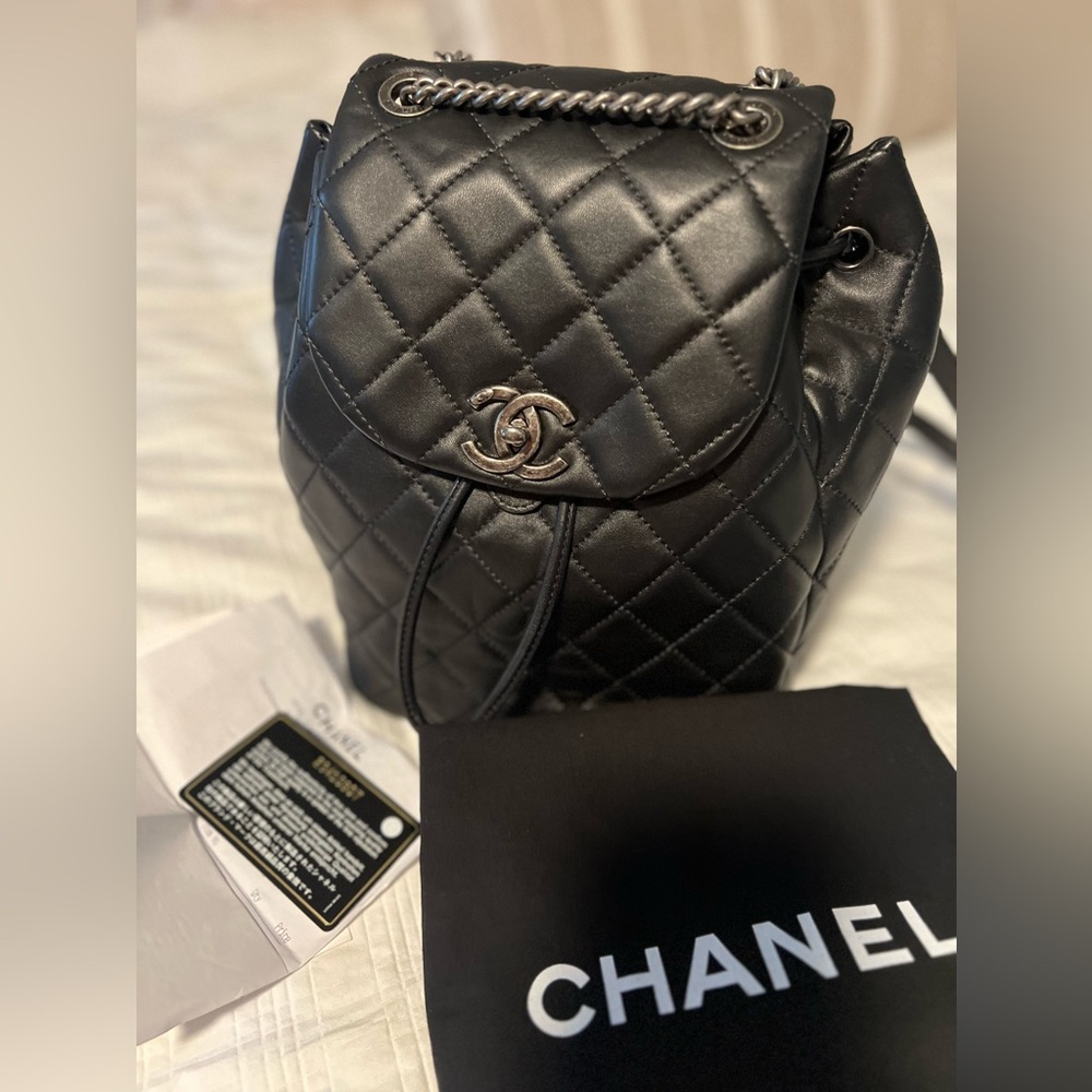 CHANEL will trade with Loewe puzzle tan small 🤎